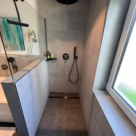 & Mountains - Modern Living - 70sqm Apartmán Kressbronn am Bodensee